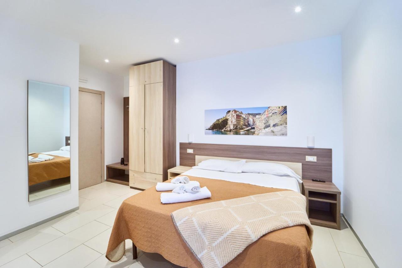 Firmafede Guest House Sarzana Luaran gambar